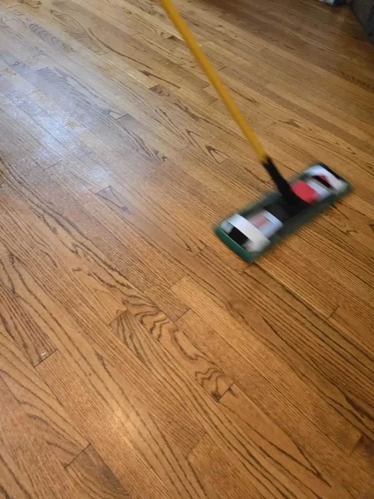 Residential and Commercial Cleaning